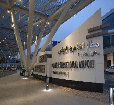 زيادة ملحوظ في حركة الطيران والركاب بمطار القاهرة خلال مارس